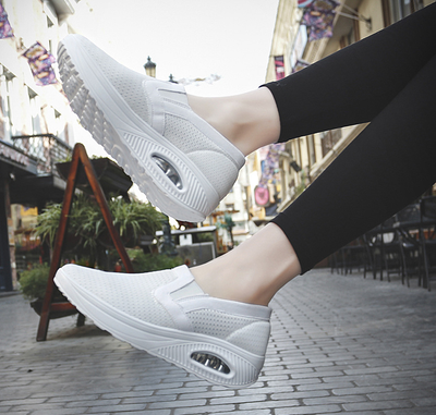 Zapatillas Deportivas Casuales para Mujer Flying Weaving con Suela Suave y Transpirable - Image 18