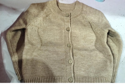 Cardigan de Lana Tejida Premium - Image 6