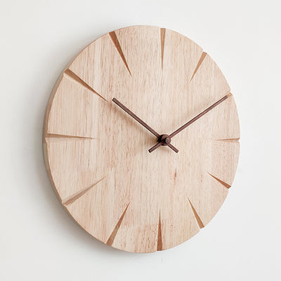 Reloj de Pared de Madera Maciza sin Perforación para Sala de Estar - Image 12