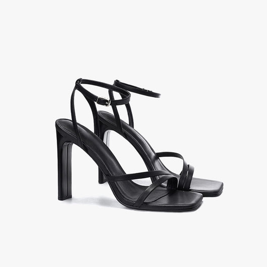 Tacones Negros Gruesos de Altura Media - Image 4