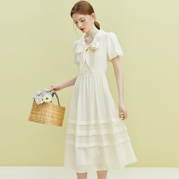 Vestido Femenino con Lazo de Cinta