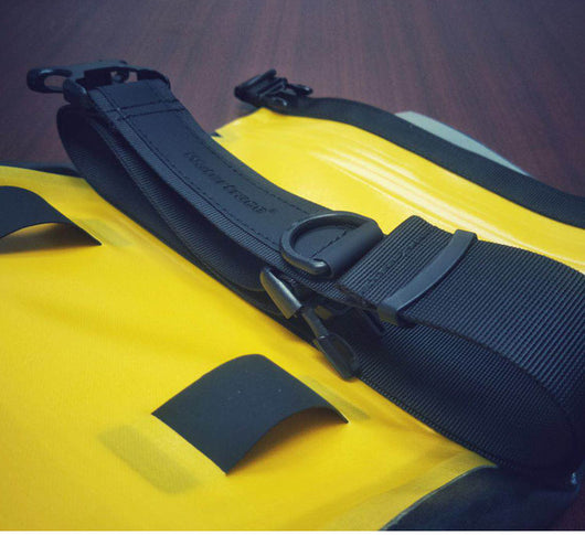 Bolsa Impermeable Multifuncional para Aventuras Acuáticas - Image 9