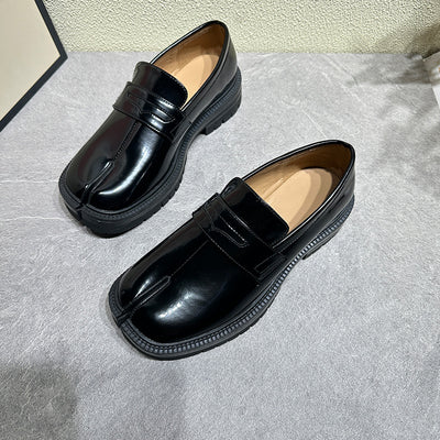 Zapatos de Cuero para Mujer con Diseño de Dedo Dividido - Image 5