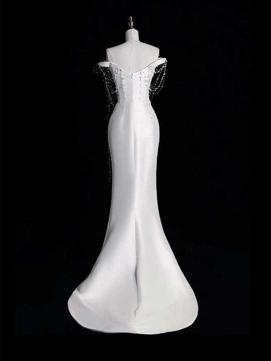 Vestido de Fiesta Satinado Hombros Descubiertos con Perlas - Image 4