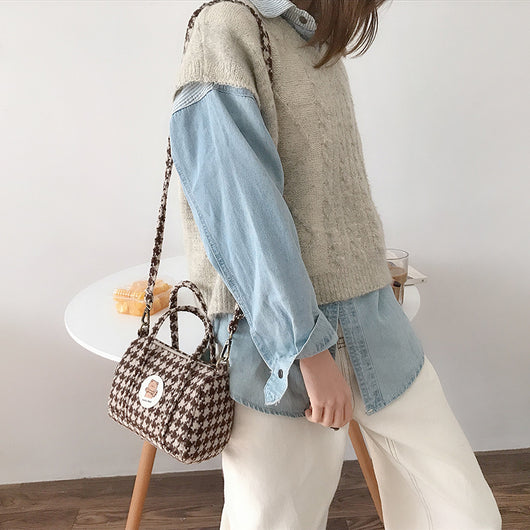 Bolsa Boston para Mujer: Elegante Cartera Mensajera Versátil - Image 10