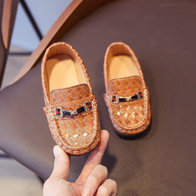 Zapatos Casuales de Cuero Suave para Niños - Image 13
