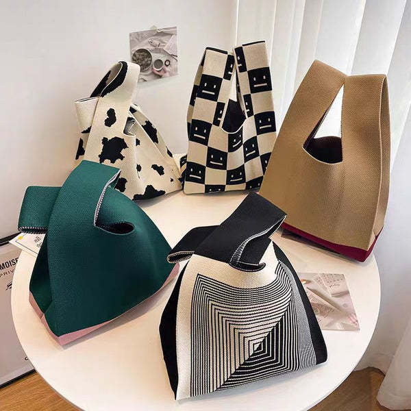 Bolsa de Compras Tejida a Cuadros con Rayas en Contraste