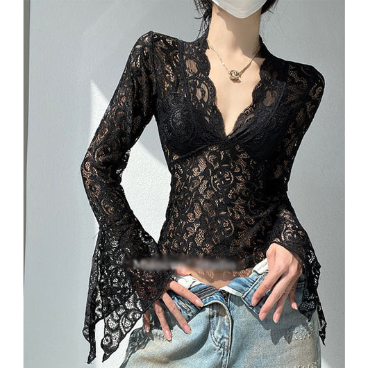 Blusa Retro de Encaje Semitransparente con Parches de Manga Larga - Image 6