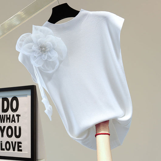Blusa sin Mangas con Flores Bordadas en Cuentas - Image 3