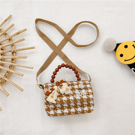 Bolso Crossbody Cuadros Marrones con Detalle Pearl - Image 9