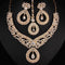 Conjunto de 3 Piezas: Collar, Aretes y Cadena Frontal con Cristales Blancos
