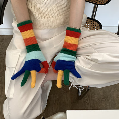 Guantes de Lana Tejidos con Colores Arcoíris Contrastados - Image 3