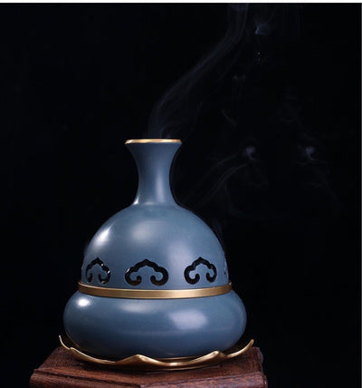 Quemador de Incienso Artesanal en Latón Forma Calabaza - Image 2