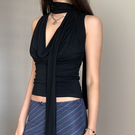 Blusa Halter Escotada con Tirantes Finos - Chaleco Veraniego Elegante