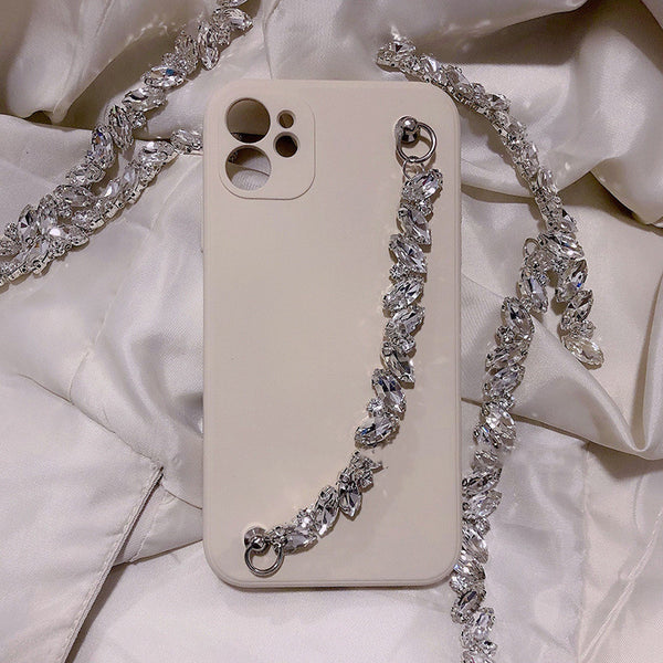 Funda para Celular con Cadena de Cristales Brillantes - Image 3