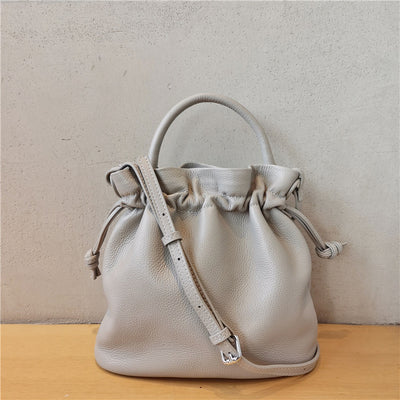 Bolso Bucket de Cuero para Mujer - Elegancia y Versatilidad - Image 2