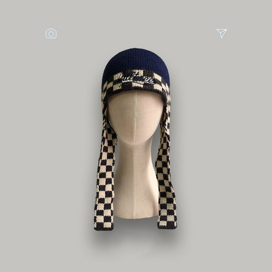 Gorro Tejido Personalizado de Invierno con Protección Auditiva - Image 3