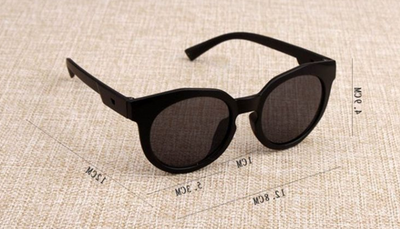 Gafas de Sol Infantiles Negras para Niñas y Niños - Image 4