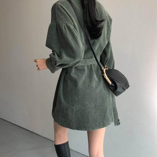 Vestido Camisero Acolchado con Cinturón en Pana - Largo Midi - Image 2