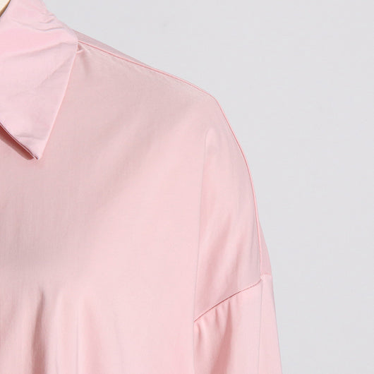 Blusa Casual con Flores Tridimensionales y Detalles de Volantes - Image 17