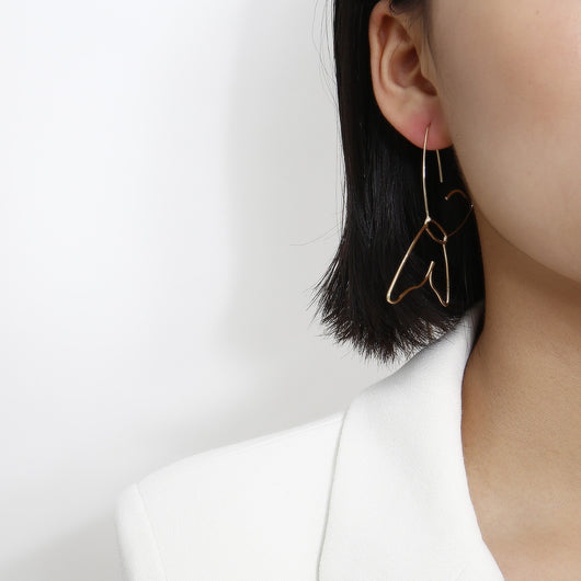 Aretes Mariposa Elegantes de Cobre - Diseño Moderno Transfronterizo - Image 8