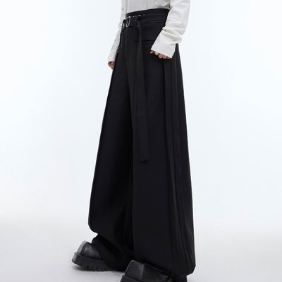 Pantalón Ancho con Cintura Deconstruida y Líneas Tridimensionales - Image 5