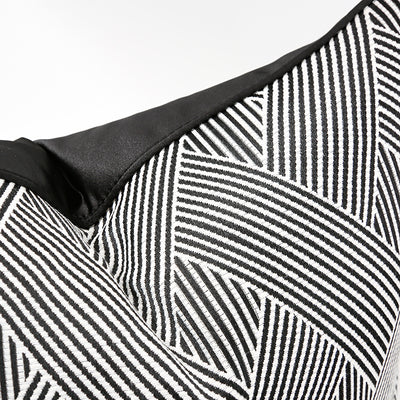 Funda de Almohada Rayas Blancas y Negras para Dormitorio y Sala - Image 3