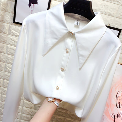 Blusa de Gasa con Botones de Perla y Cuello Puntiagudo - Image 7