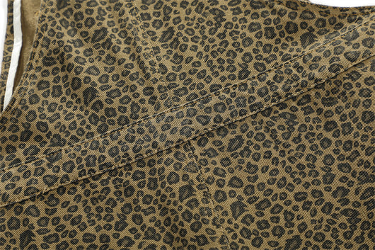 Pantalones Denim con Tirantes Estampado Leopardo Hombre Moda Urbana - Image 16