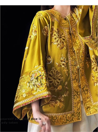 Abrigo Chino Retro con Bordado de Oro Estilo Oriental - Image 5