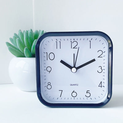 Reloj Despertador LED Inteligente con Control de Voz y Calendario - Image 16