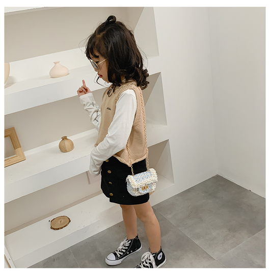 Bolso Crossbody Infantil con Cadena Diamantada - Image 14