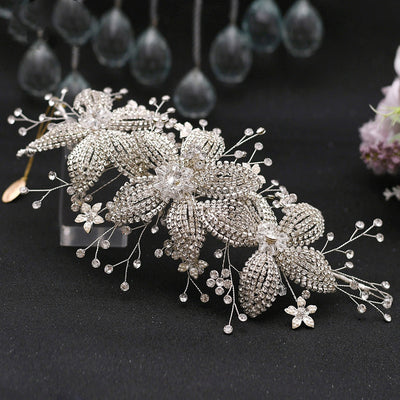 Diadema Nupcial de Hojas con Cristales - Tocado Artesanal para Novia - Image 16