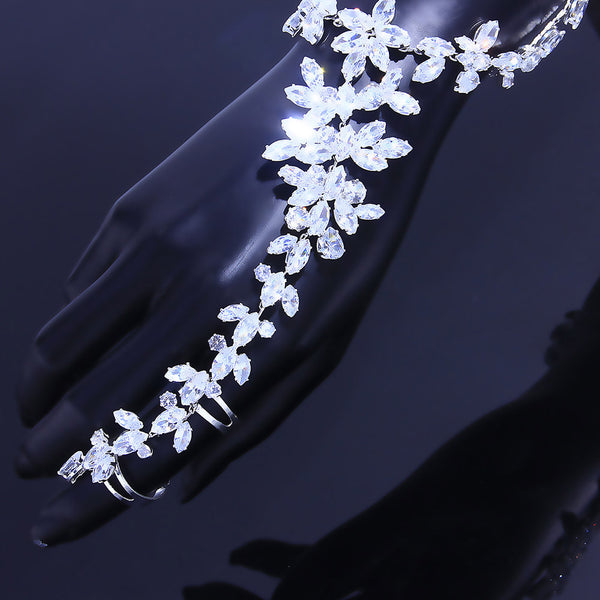 Pulsera de Anillo Retro Europeo Americano con Circonita - Image 2
