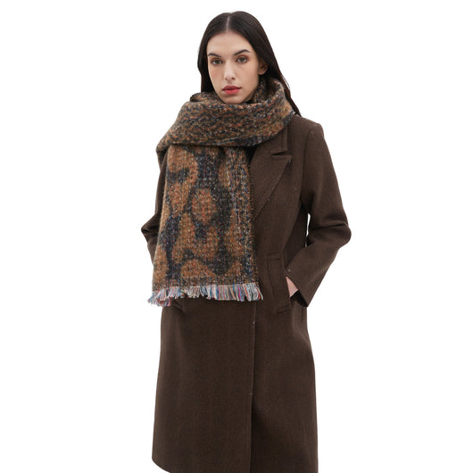 Bufanda Corta Estampado Leopardo Unisex - Diseño Europeo y Americano - Image 4