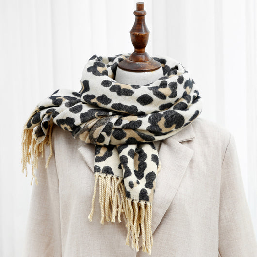 Bufanda Estampado Leopardo Doble Cara con Borlas Gruesas - Cashmira Premium