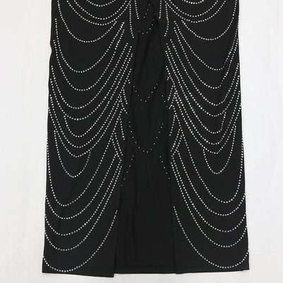 Vestido de Noche con Cuentas de Espuma y Tirantes Brillantes - Image 12