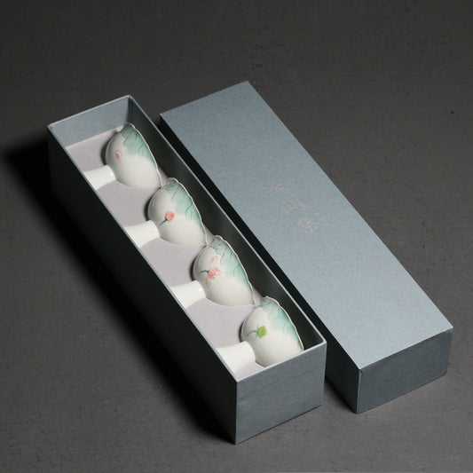 Taza de Té Porcelana con Loto Pintado a Mano - Caja de Regalo