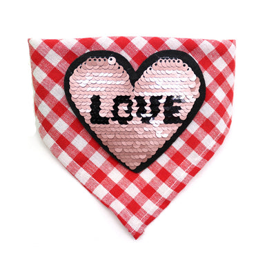 Toalla Triangular para Mascotas Día de San Valentín - Image 3