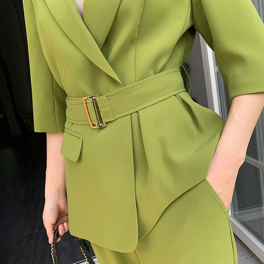Traje de Dos Piezas con Diseño de Cintura Reductora - Image 5