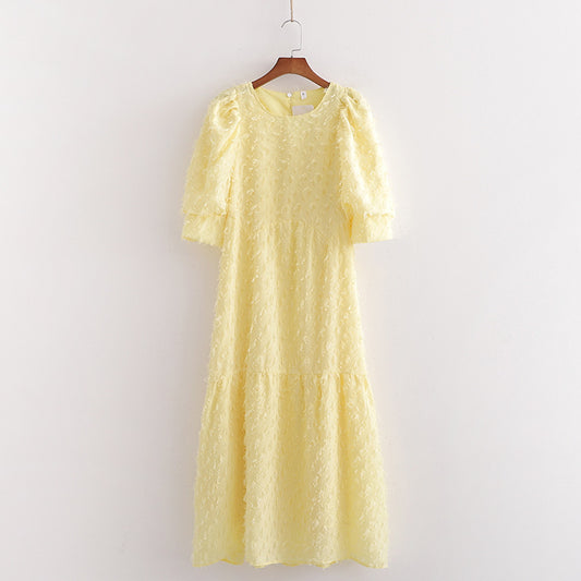 Vestido de Verano para Mujer con Cuello Redondo y Detalles Florales - Image 2