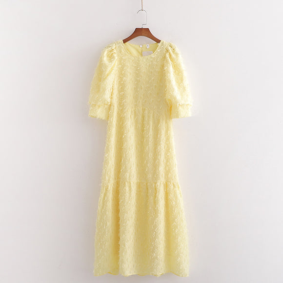 Vestido de Verano para Mujer con Cuello Redondo y Detalles Florales