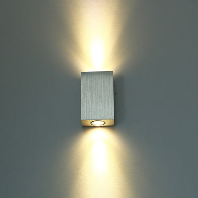 Lámpara de Pared Minimalista Bidireccional en Aluminio para Dormitorio - Image 10
