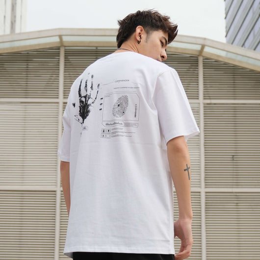 Playera Negra Cinco Cuartos Versátil para Hombre - Image 11