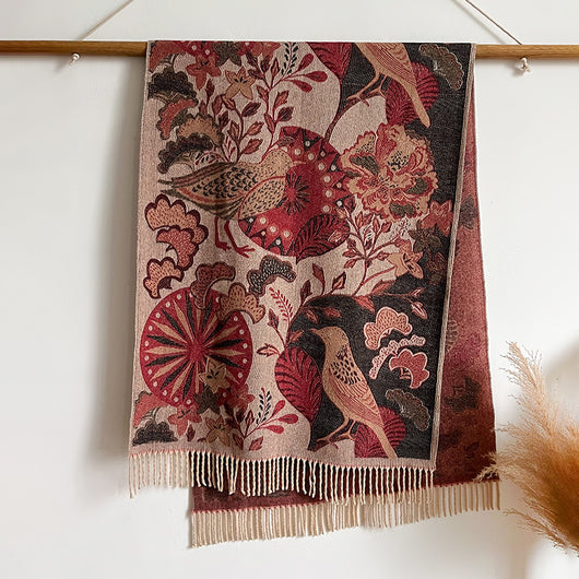Bufanda Étnica Cálida de Diseño Floral y Aves para Mujer - Image 9