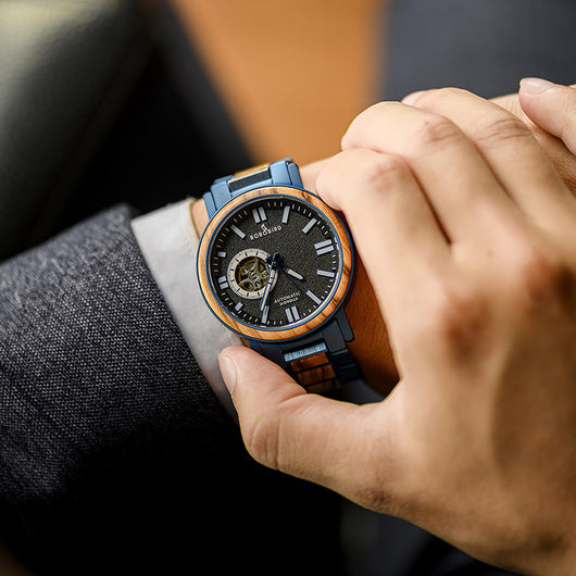 Reloj de Madera para Hombre Ejecutivo - Estilo Profesional - Image 6