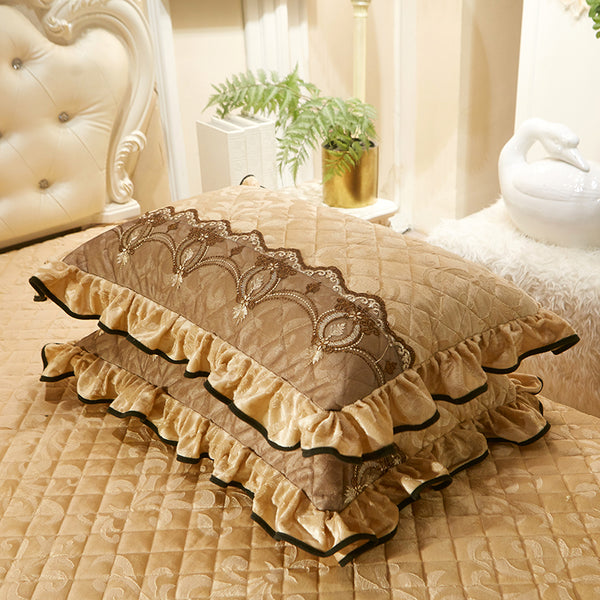 Funda de Almohada Cristal Terciopelo Acolchada con Encaje Europeo