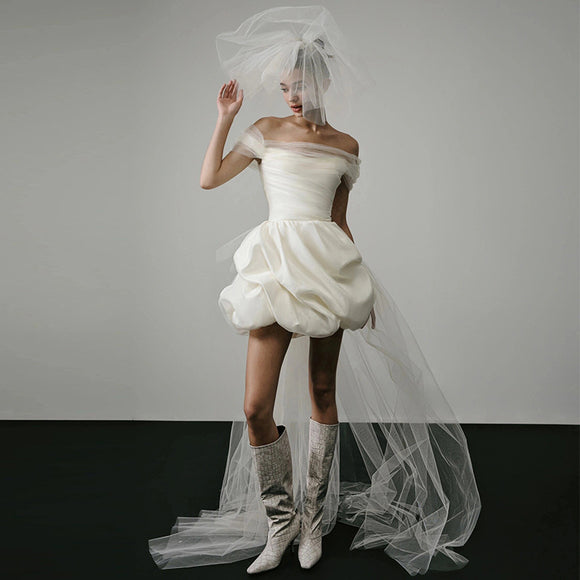 Vestido de Novia Blanco Corto con Hombros Descubiertos