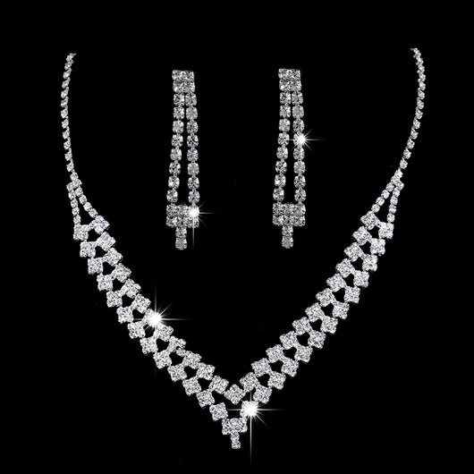 Conjunto de Collar y Aretes con Circonitas de Agua Brillante - Image 5
