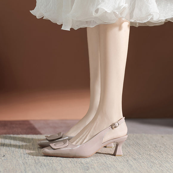 Tacones Altos Cerrados con Hebilla - Stiletto Elegante para Mujer